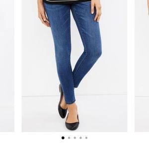 Jessica Simpson maternity skinny jeans